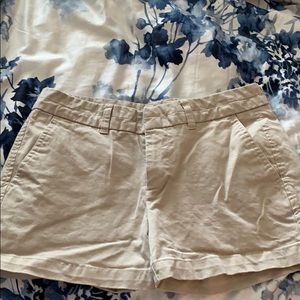 Gap khaki shorts